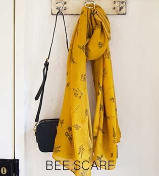 Bee Scarf