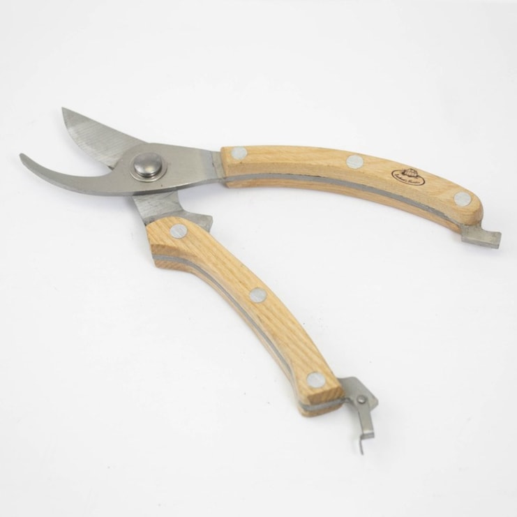 Garden Pruners | Wooden Handle