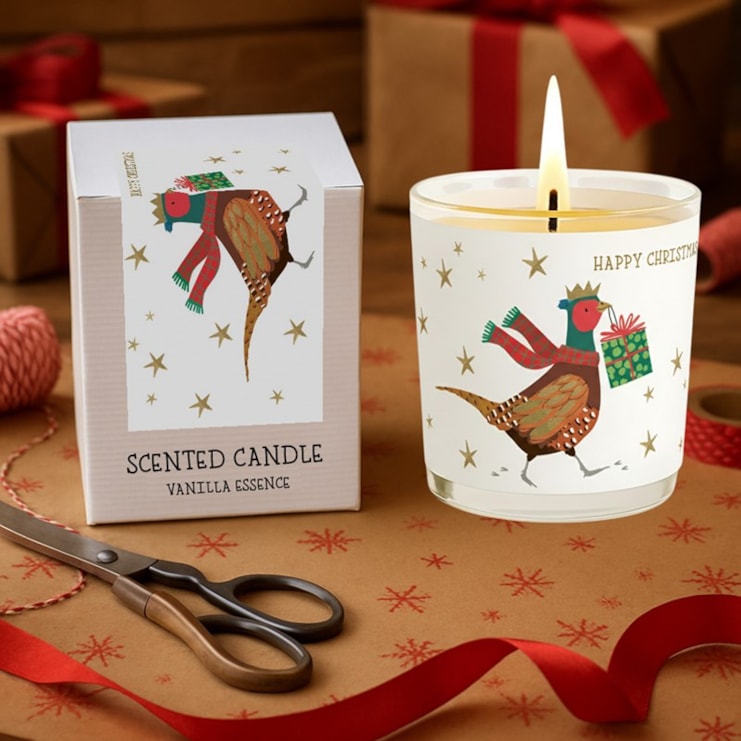 Vanilla Scented Christmas Candle - Pheasant With A Gift Vanilla Scented Christmas Candle - Pheasant With A Gift