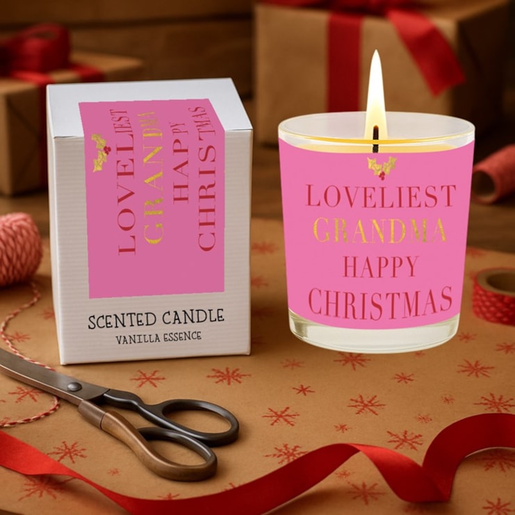 Vanilla Scented Christmas Candle - Loveliest Grandma Vanilla Scented Christmas Candle - Loveliest Grandma