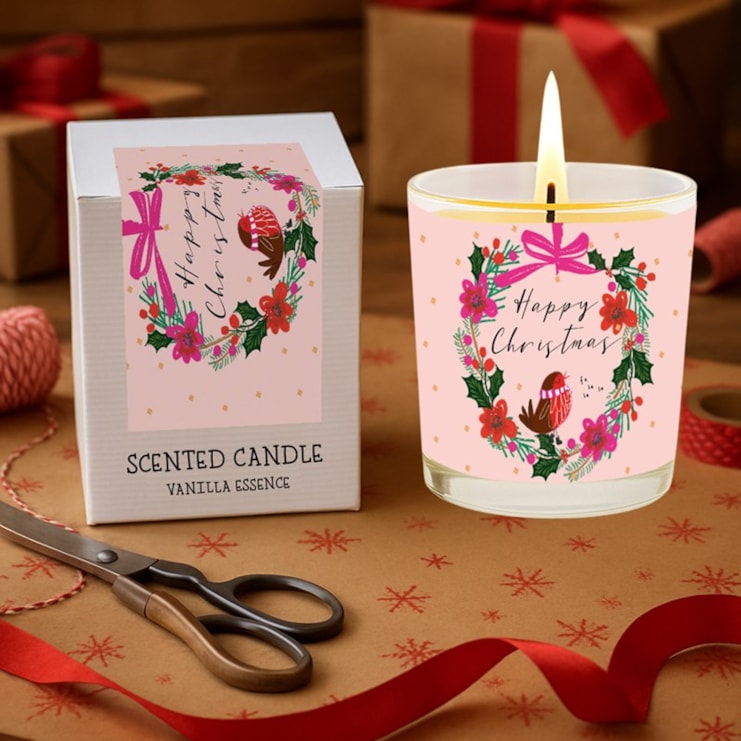 Vanilla Scented Christmas Candle - Christmas Wreath & Robin Vanilla Scented Christmas Candle - Christmas Wreath & Robin