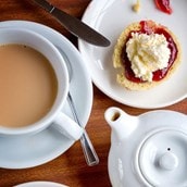 Visit to Kew Gardens with Cream Tea for 2