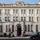 Champagne Cinema Evening for 2 at the 5* Luxury Courthouse Hotel, London Champagne Cinema Evening for 2 at the 5* Luxury Courthouse Hotel, London