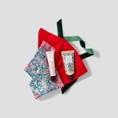 William Morris Use & Reuse Fabric Cracker