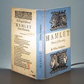 Book Lamp - Hamlet
