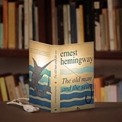 Book Lamp - Ernest Hemingway, The Old Man and The Sea