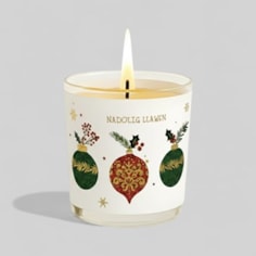 Vanilla Scented Christmas Candle - Nadolig Llawen Christmas Baubles Vanilla Scented Christmas Candle - Nadolig Llawen Christmas Baubles