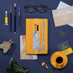 V & A Morris Pen Pouch