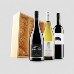 Mixed Trio Of Wine In Wooden Box Mixed Trio Of Wine In Wooden Box