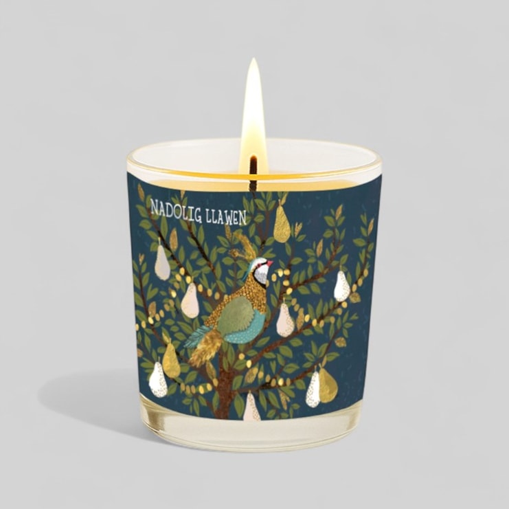 Vanilla Scented Christmas Candle - Nadolig Llawen Vanilla Scented Christmas Candle - Nadolig Llawen
