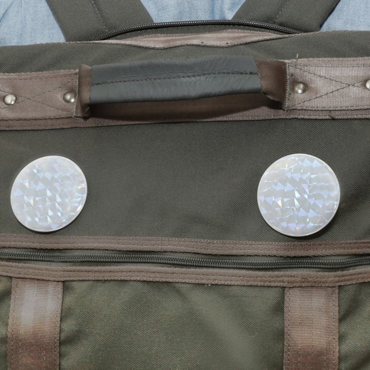 Reflective Buttons Reflective Buttons