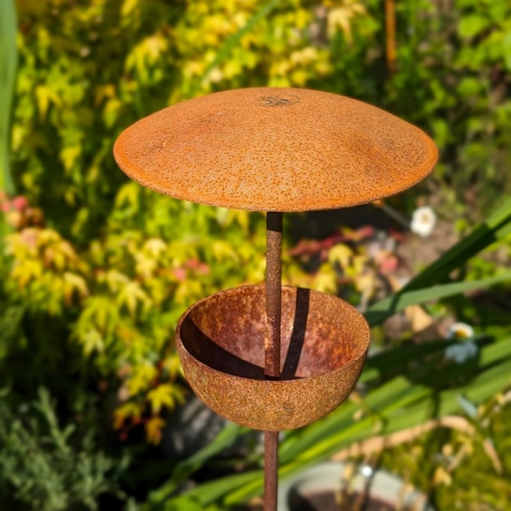 Rusty Bird Feeder Stake