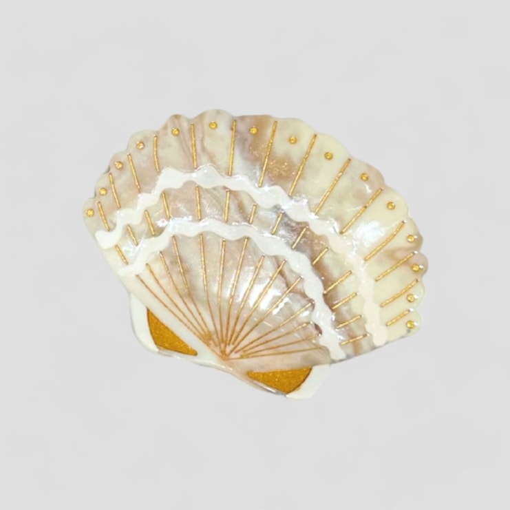Golden Sand Seashell Hair Claw Golden Sand Seashell Hair Claw