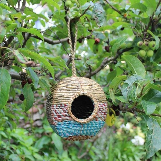 Artisan Wild Bird Nester Artisan Wild Bird Nester