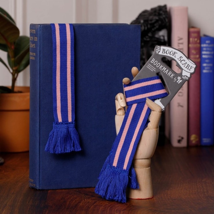 Book Mark Scarves